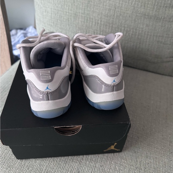 Jordan 11 Retro Low - Picture 5 of 7